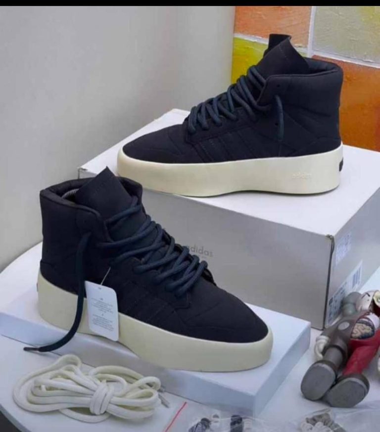 Premium Quality Sneakers Sizes 42-46