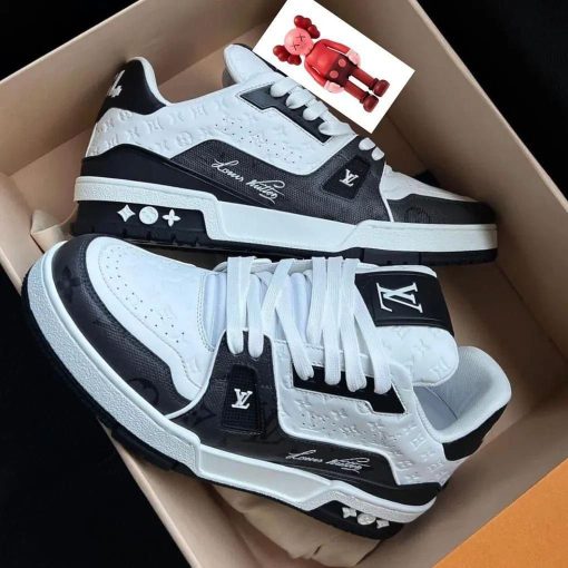 Super Quality Sneakers Sizes 38-45